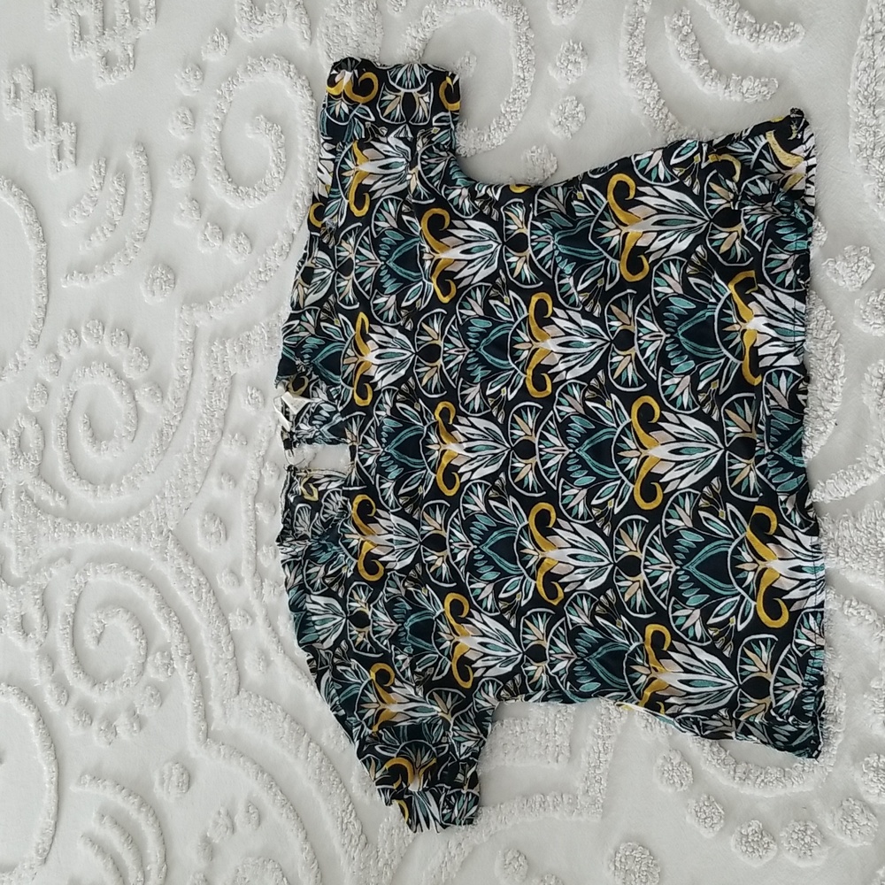 H&M cute Top